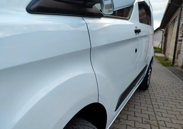 Ford Transit Custom cena 49900 przebieg: 175000, rok produkcji 2016 z Kielce małe 704